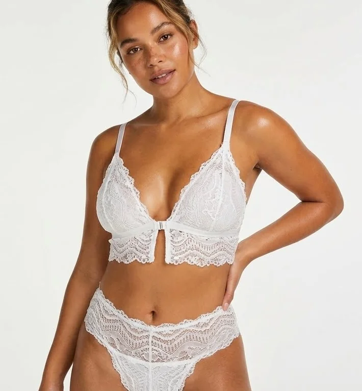 LunaIntim Ekru Dantelli Bralet Sütyen Desteksiz (Boş Kap) ve Balensiz Üçgen Model - Desteksiz (Boş Kap) Detay